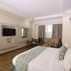 prideinn plaza hotel and convention centre