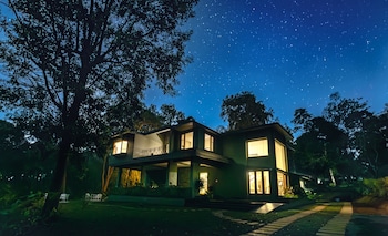 coorg wild walk cgh earth saha