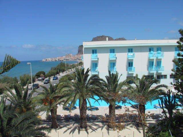 hotel tourist