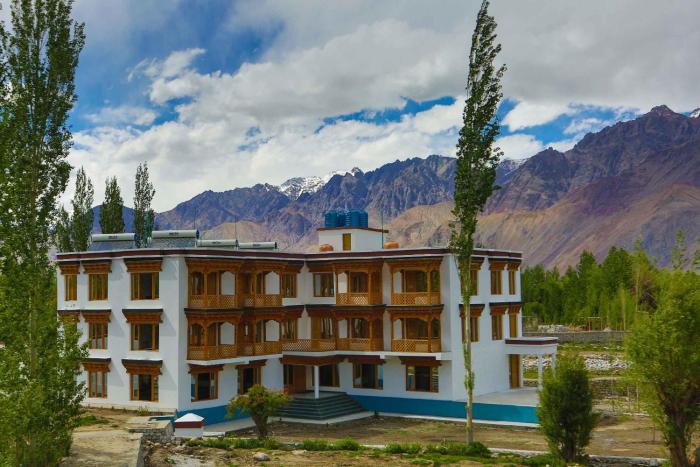 Hunder Residency,Leh>>Hunder,2 star