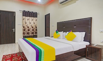 Hotel Albie Stay, Near Railway Station Chandigarh,Nada Sahib>>Chandigarh,3 star