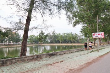 Banphu Resort,In Klaeng,2 star