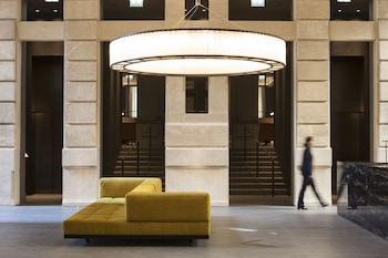 kozmo hotel suites and spa