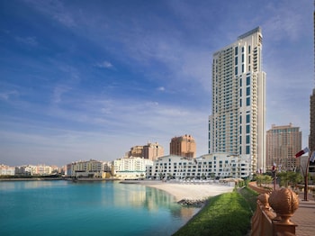 Hilton Doha The Pearl,Lusail>>Doha,5 star