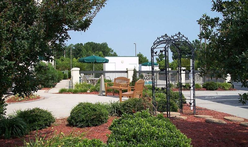 Hampton Inn Edenton,Carolina Beach>>Albemarle Sound,2.5 star