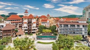 Doubletree By Hilton Putrajaya Lakeside,Kuala Lumpur>>Cyberjaya,5 star