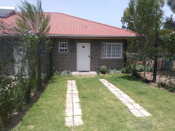 Mlima View Gardens,In Nanyuki,3 star