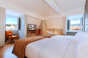 lisboa carmo hotel