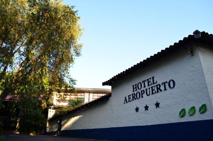 hotel aeropuerto