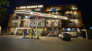 Hotel Runway Inn