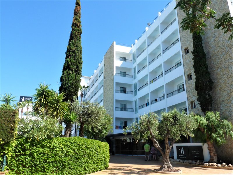 30 Degrees Hotel Pineda Splash,Costa Brava>>Barcelona,4 star