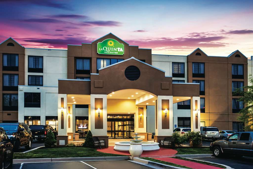 La Quinta Inn & Suites By Wyndham Newark - Elkton,Elkton>>Elk Mills,2.5 star