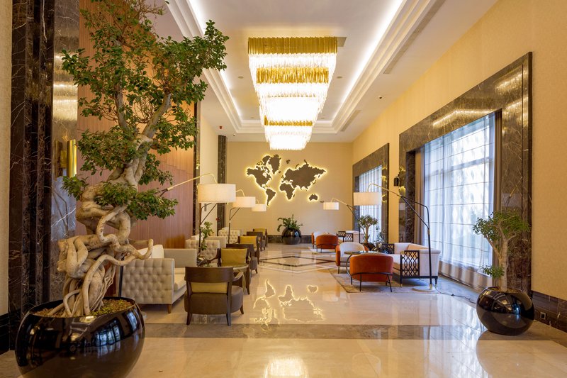 Sheraton Bishkek,Dubovy Park>>Bishkek,5 star
