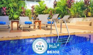 Karon Pool Hotel,,1 star