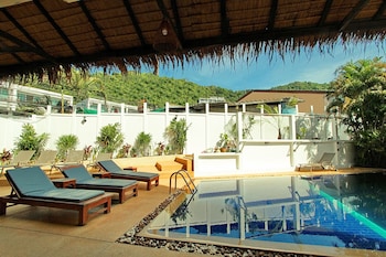 Karon Pool Hotel,,1 star