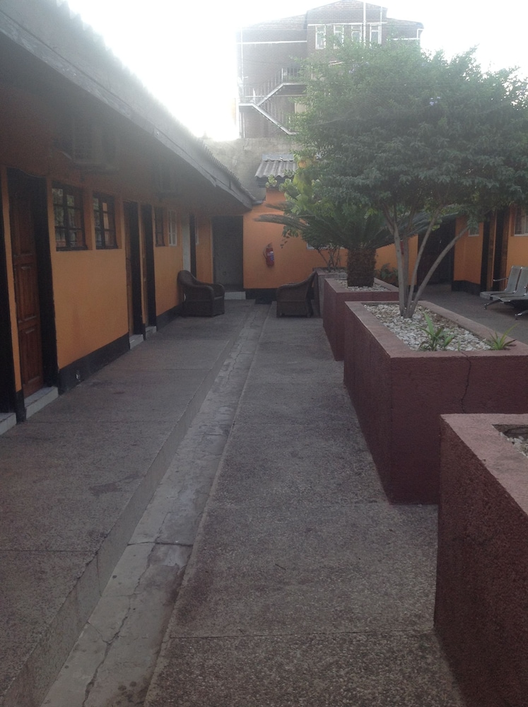 kuta way lodge