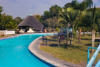 Acamms Gardens Lodge Mongu,In Mongu,3.5 star