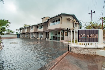 Treebo Five Elements, Lonavala,Varsoli,3 star