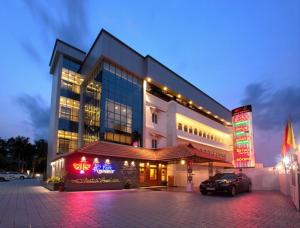 Jk Park Residency,Kannur>>Chirakkal,3 star