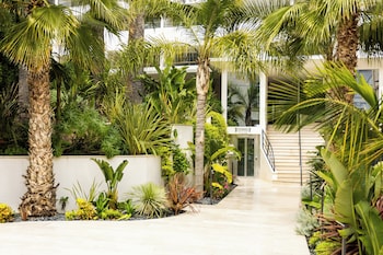 Staybridge Suites Cannes Centre By Ihg,Nice>>Cannes,4 star