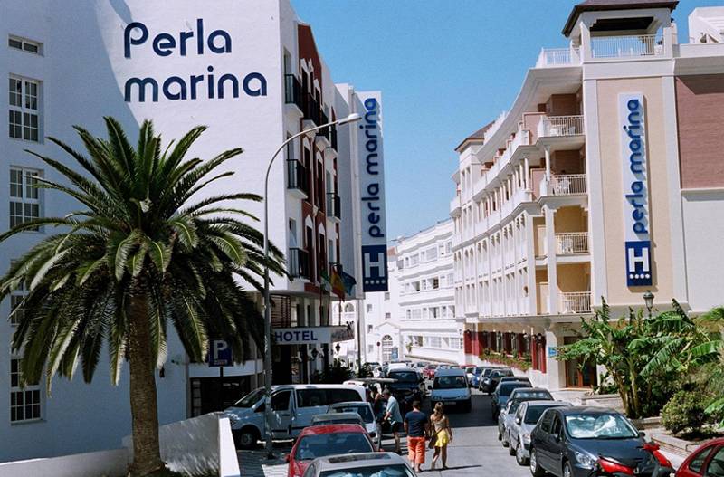 Hotel Perla Marina