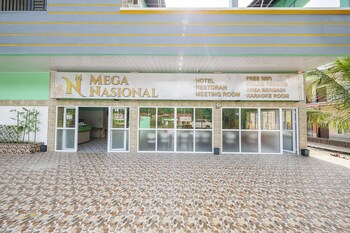 mega nasional hotel and restaurant