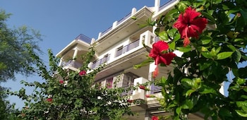 Ibishouse Farm Stay,Fatehpur Sikri>>Bharatpur,3 star