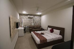 Rest Inn Hotel,,3 star