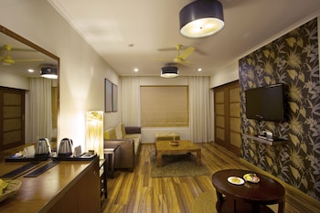 The HQ,Vasco-Da-Gama Railway Station,4 star