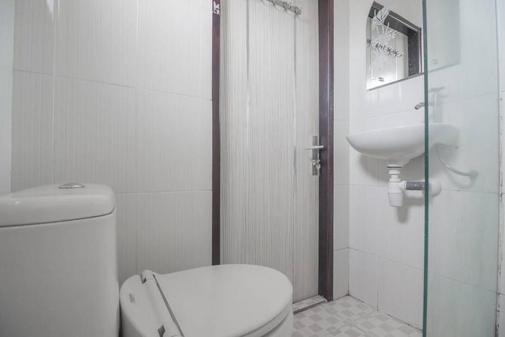 Reddoorz Near E Walk Mall Balikpapan,East Kalimantan>>Balikpapan,2.5 star