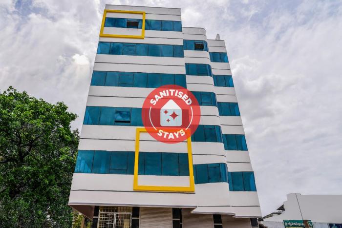 Capital O 28216 Raajas Grand,Tirupati>>Chittoor,2 star