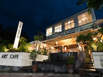 Diatas By Art Cafe Bumbu Bali,In Nusa Dua (Siligita),3 star