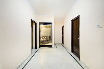 Dover Inn By Bookmerihotel,Gariahat,3 star