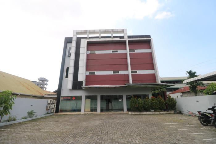 reddoorz jalan krakatau medan