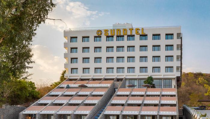 Sunotel,Nashik>>Ahwa,4 star