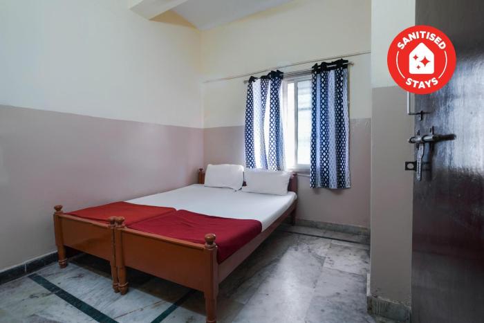 Spot On 48349 Sri Sai Lohith Lodge,Secunderabad>>Hyderabad,2 star