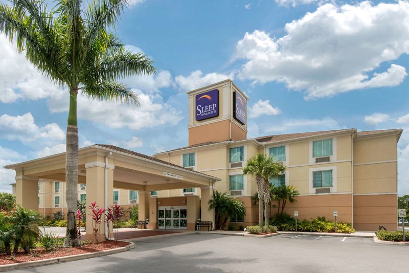 sleep inn and suites port charlotte punta gorda