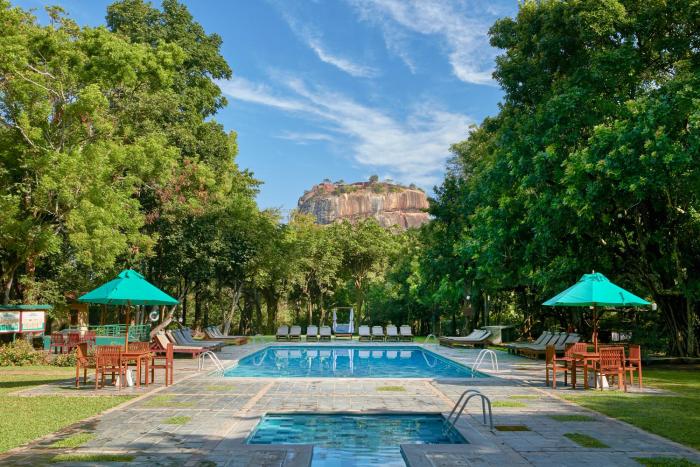 Hotel Sigiriya,Dambulla>>Central Province,4 star