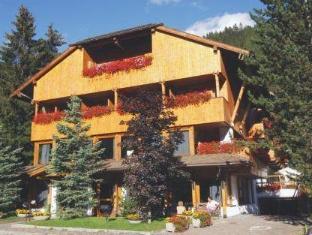 Style Grifone,Madonna Di Campiglio>>Carisolo,4 star