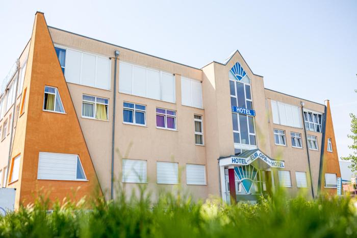 europa hotel garni