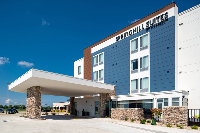 Springhill Suites By Marriott Springfield Southwest,Springfield>>Southern View,2.5 star