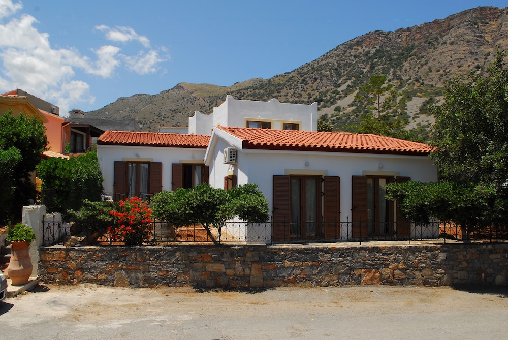 athina villas