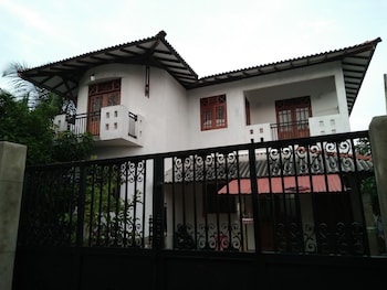 villa hilltop