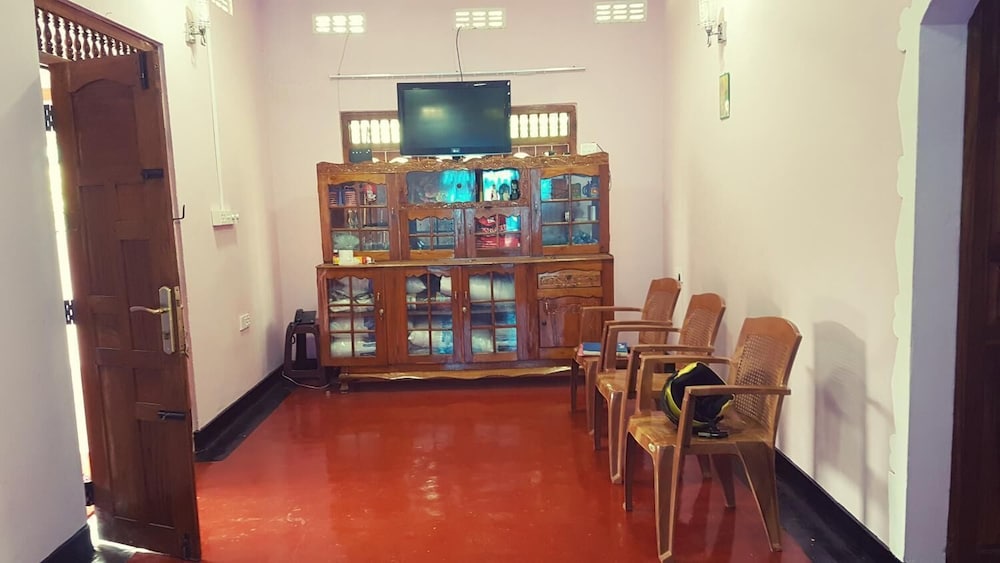 Spl Inn,Eastern Province>>Trincomalee,3 star