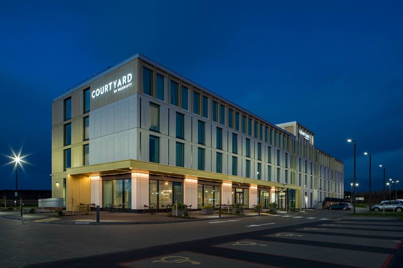 Courtyard By Marriott Inverness Airport,Dalcross>>Ardersier,3.5 star