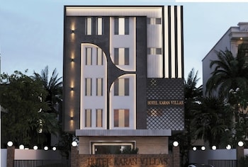 Hotel Karan Vilas,Fatehabad Road,3 star