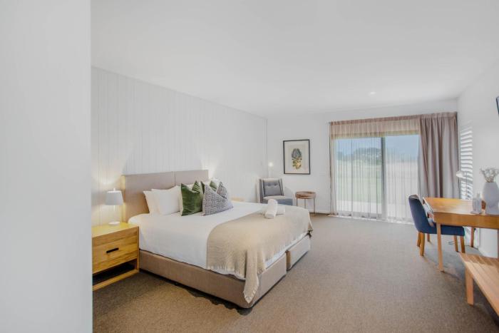 13Th Beach Golf Lodges,Connewarre>>Barwon Heads,4 star