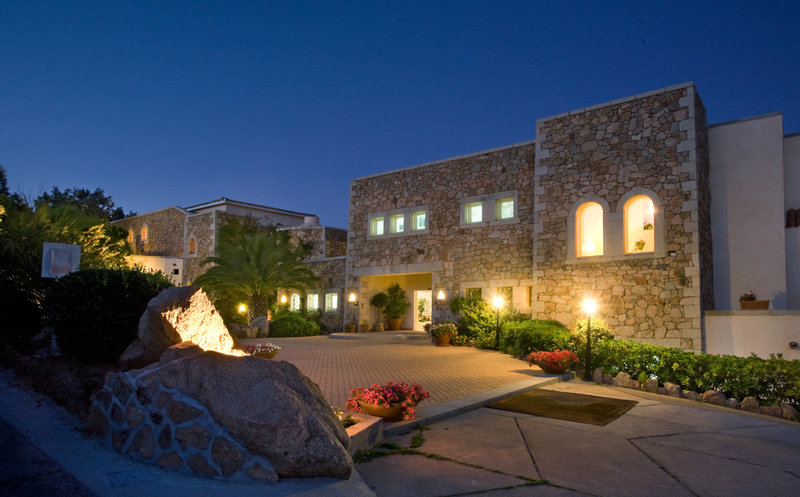 Hotel Petra Bianca
