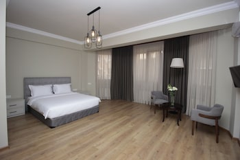 a hotel yerevan