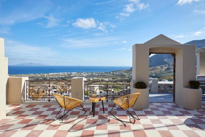 Nano Suites,Fira>>Exo Gonia,3.5 star